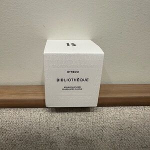 Byredo Bibliothèque Candle 70g